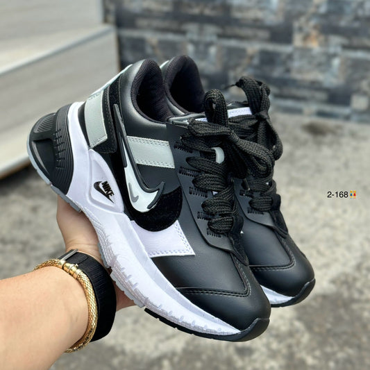 NIKE UNICO NEGRO