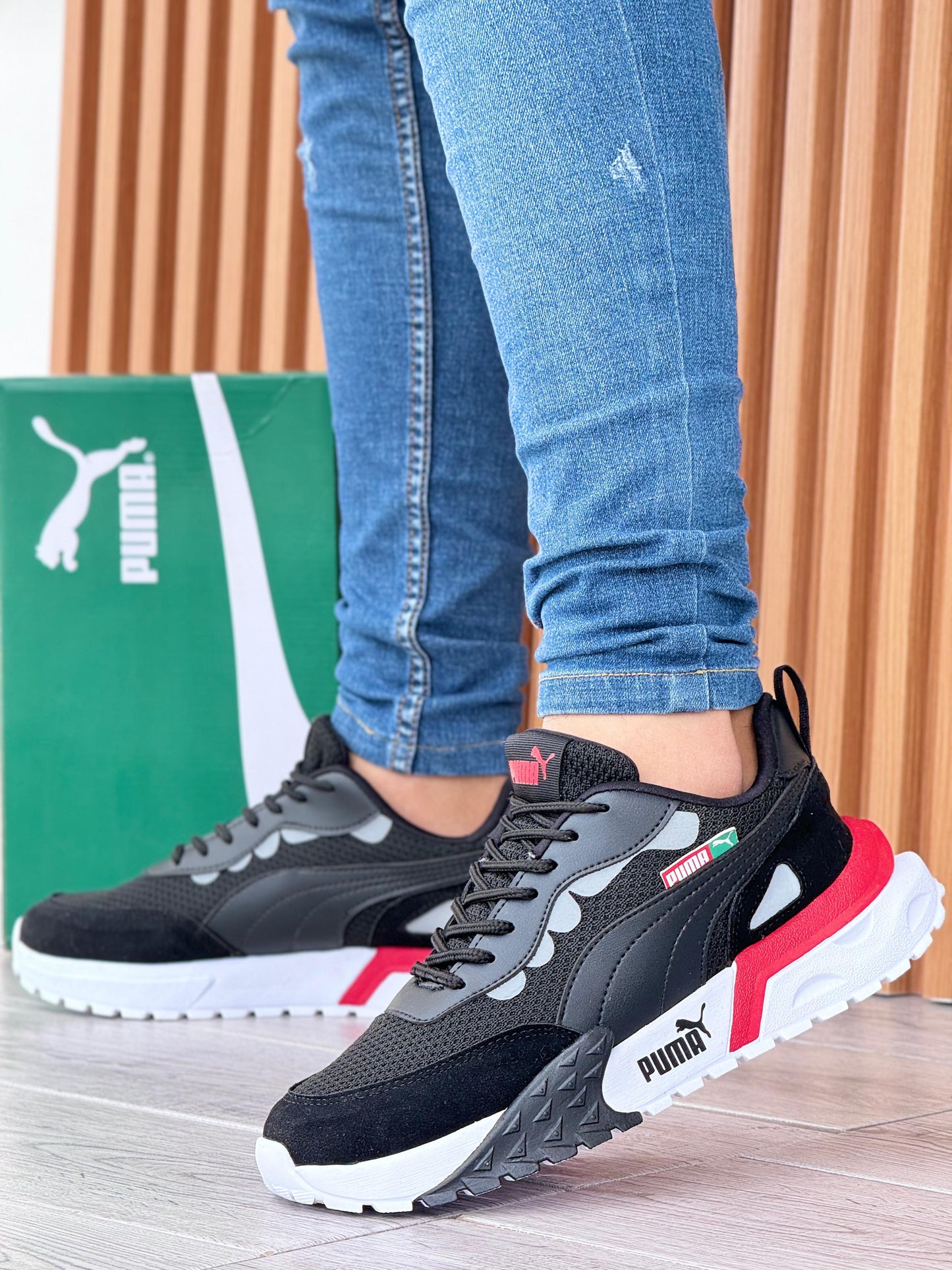 PUMA TRACK NEGRO